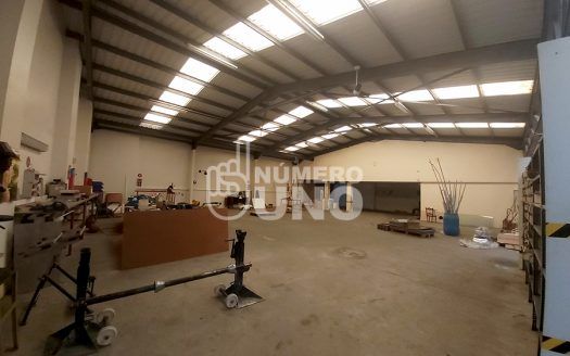REF. NAV-0021-R<BR/>NAVE ZONA ENSANCHE