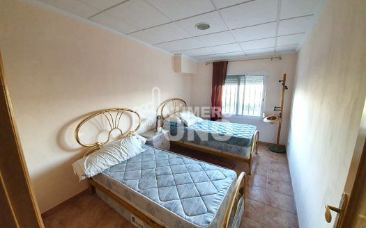 REF. T-0023-R<BR> TERRENO CON VIVIENDA Y NAVE EN ALMUDAINA