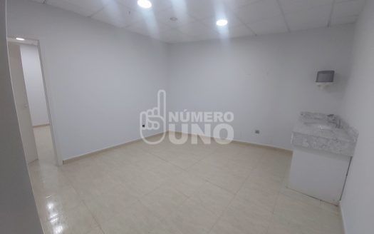 REF. LOC-0160-R <BR/> LOCAL ZONA SANTA ROSA