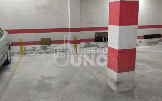 REF. GAR-0036-M<BR> GARAJE ZONA SANTA ROSA