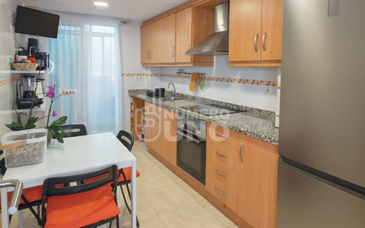 REF. F-0042-M<Br>TRIPLEX EN MURO DE ALCOY