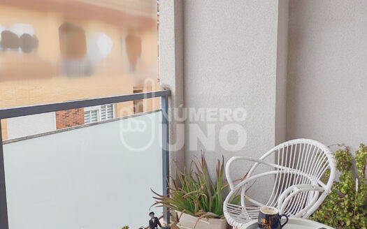 REF. F-0042-M<Br>TRIPLEX EN MURO DE ALCOY
