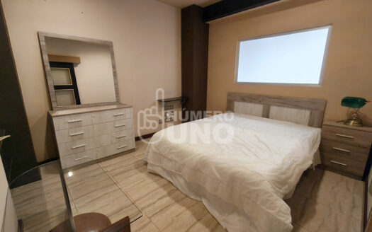 REF. B-0489-M<Br>PISO EN ZONA ENSANCHE