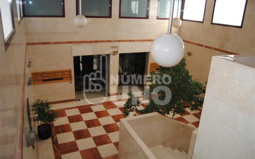 REF. LOC-0198-R<Br>OFICINA ZONA ENSANCHE