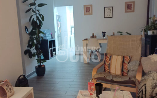 REF. B-0490-D<Br> PISO ZONA ENSANCHE
